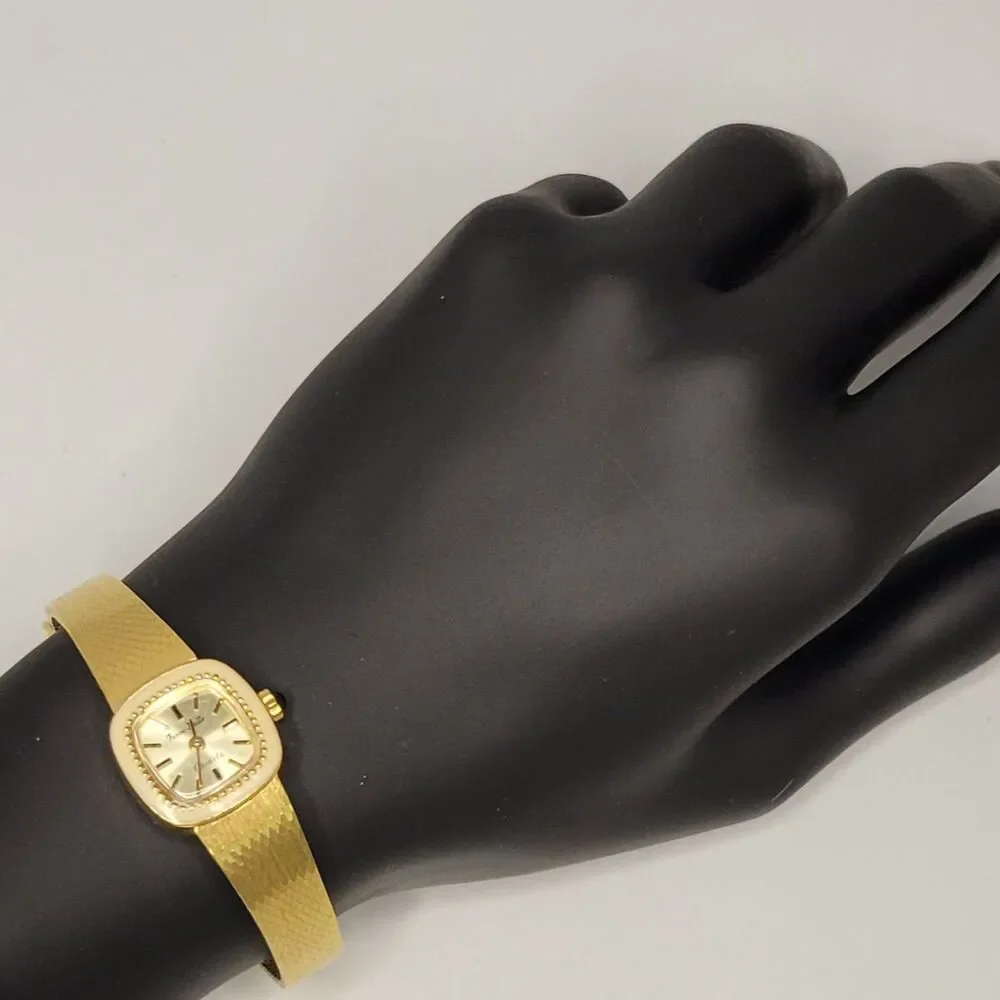 ▪︎Favre-Bulle Women's Watch